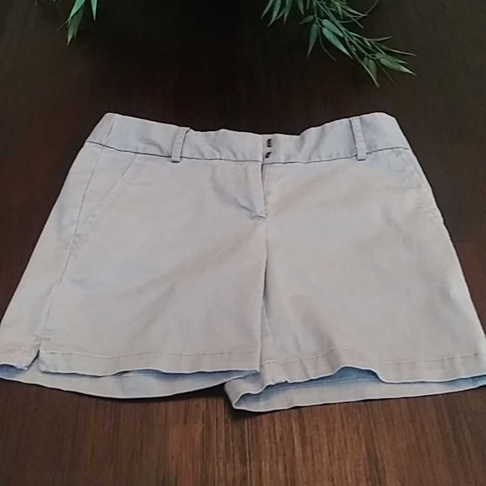 Ann Taylor Loft-The Riviera Short